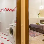 Casa Al Volto A Due Passi Dall'arena By Reasy&busy * Verona