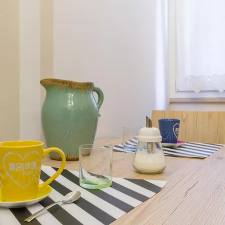 Casa Al Volto A Due Passi Dall'arena By Reasy&busy 维罗纳