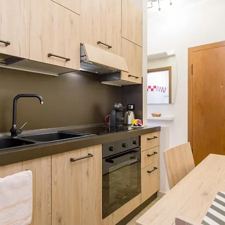 Casa Al Volto A Due Passi Dall'arena By Reasy&busy 维罗纳